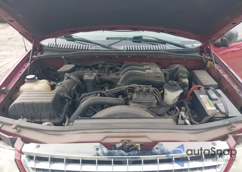 2004 Ford Explorer Limited from USA, damaged, VIN 1FMZU75K94UC16163